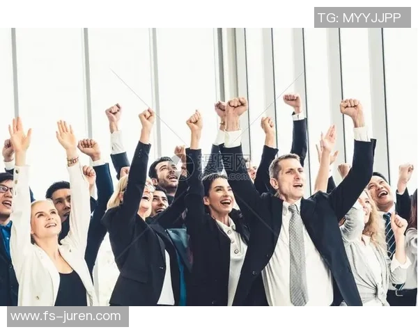 西安羽毛球队在世界锦标赛中的团队协作展现出色表现与战术配合分析